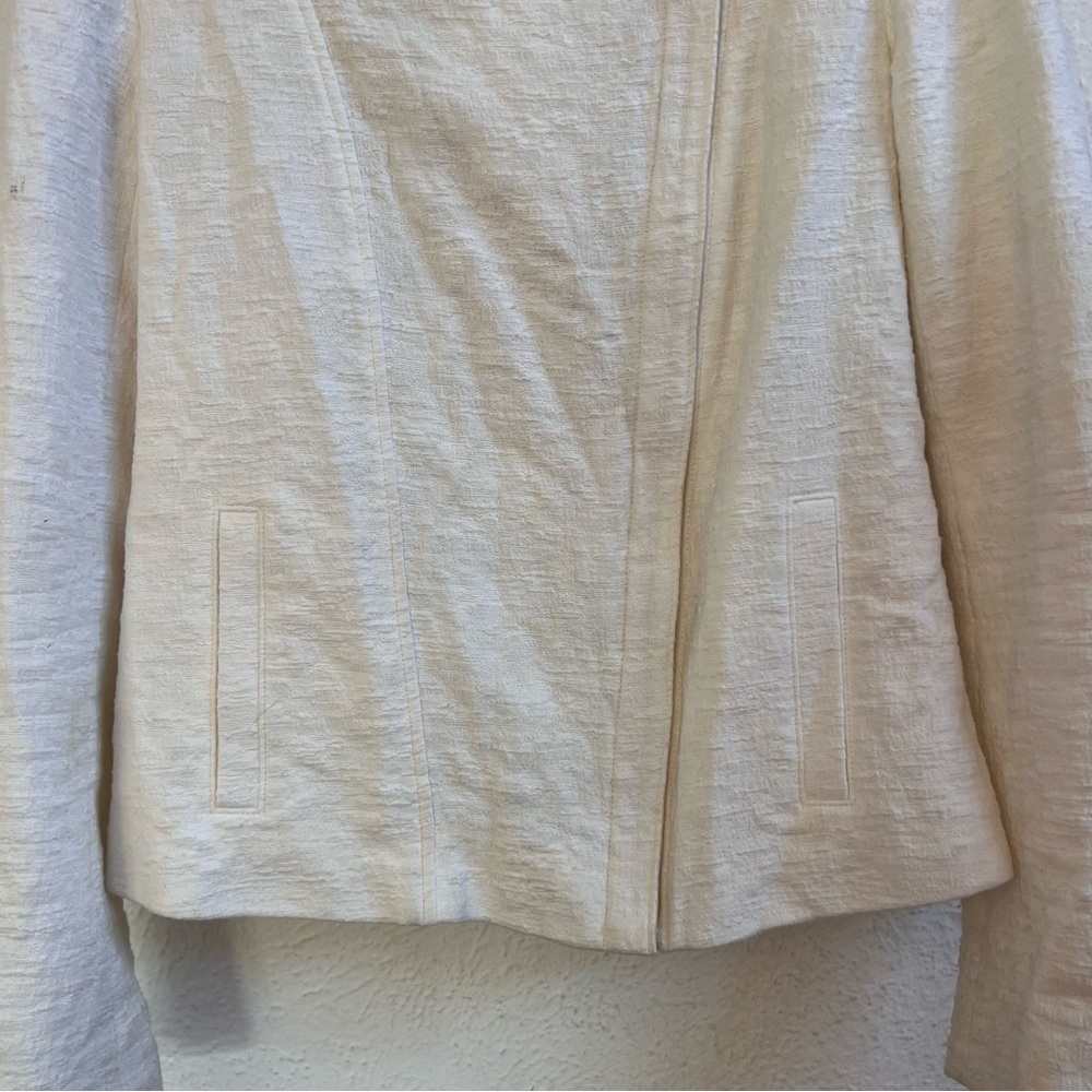 Vince ivory textured fabric asymmetrical zip jacket - Picture 3 of 9